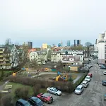 3 Apartmend 90m2 Parking For One Car Fifth Floor And The Building Does Not Have An Elevator