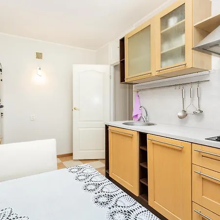 3 Apartmend 90m2 Parking For One Car Fifth Floor And The Building Does Not Have An Elevator * Tallinn