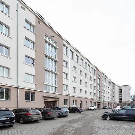شقة 3 Apartmend 90m2 Parking For One Car Fifth Floor And The Building Does Not Have An Elevator تالين