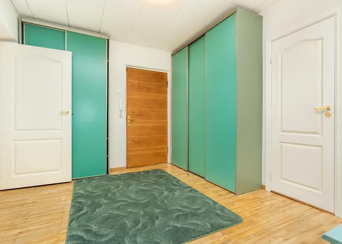 3 Apartmend 90m2 Parking For One Car Fifth Floor And The Building Does Not Have An Elevator Apartament Tallin