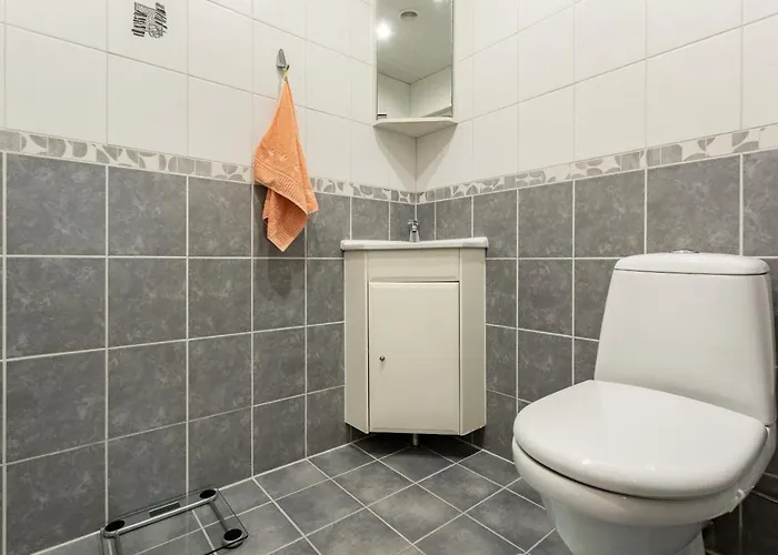 3 Apartmend 90m2 Parking For One Car Fifth Floor And The Building Does Not Have An Elevator * Tallin