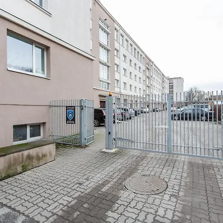 3 Apartmend 90m2 Parking For One Car Fifth Floor And The Building Does Not Have An Elevator Apartament Tallin