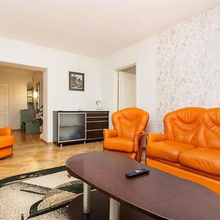 Apartament 3 Apartmend 90m2 Parking For One Car Fifth Floor And The Building Does Not Have An Elevator